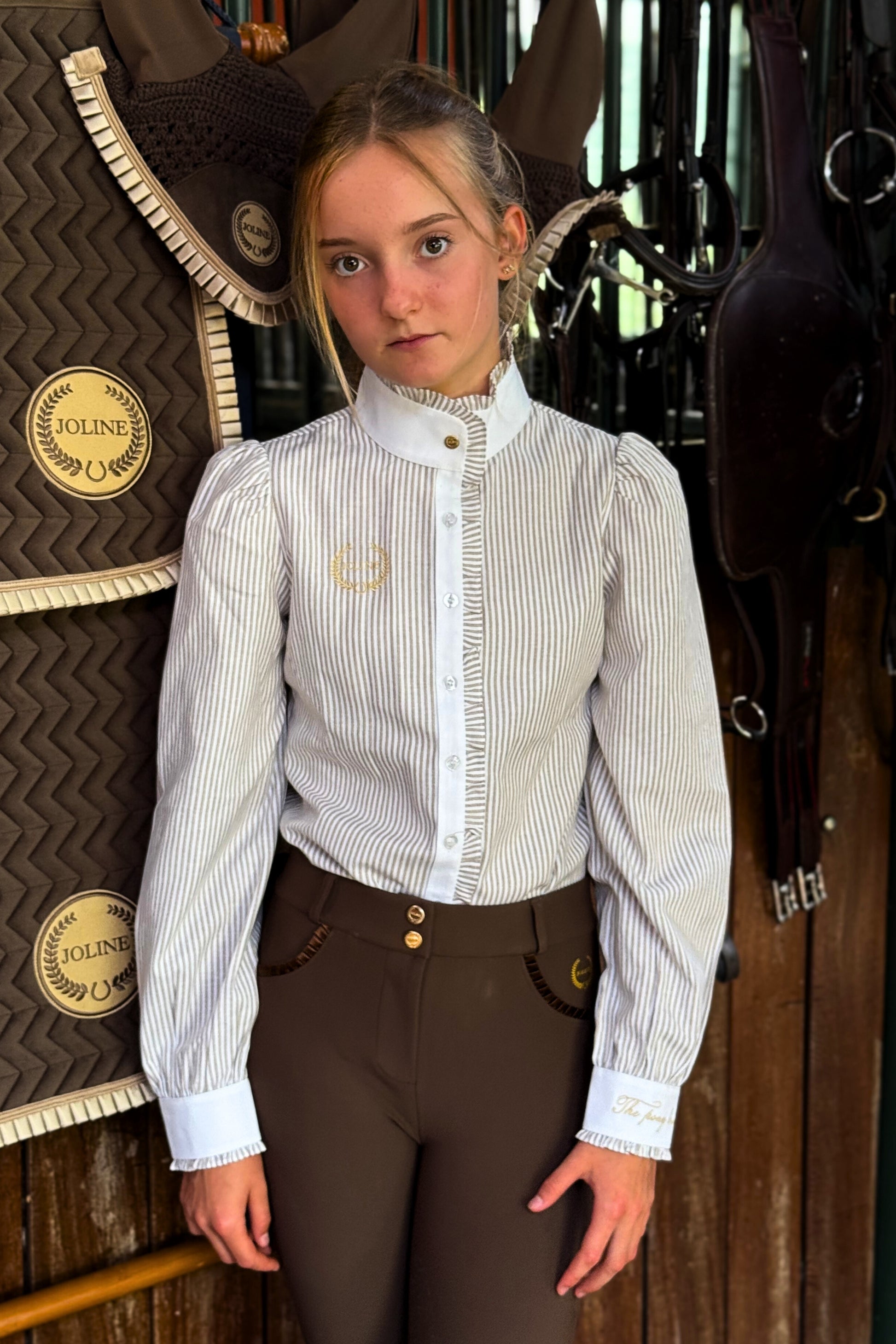 Maxime-blouse-Chocolate-Brown-2